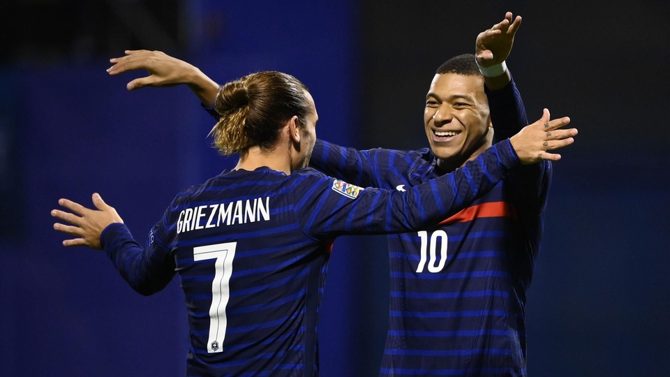 Griezmann, Mbappe đưa tuyển Pháp vượt qua Croatia - 1 Griezmann, Mbappe đưa tuyển Pháp vượt qua Croatia - 1