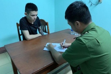 Tạm giam 2 đối tượng tổ chức cho hàng chục thanh niên sử dụng ma tuý trong quán karaoke