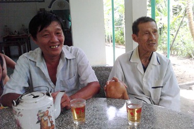 Đội du kích anh hùng trong rừng trà Phú Hội