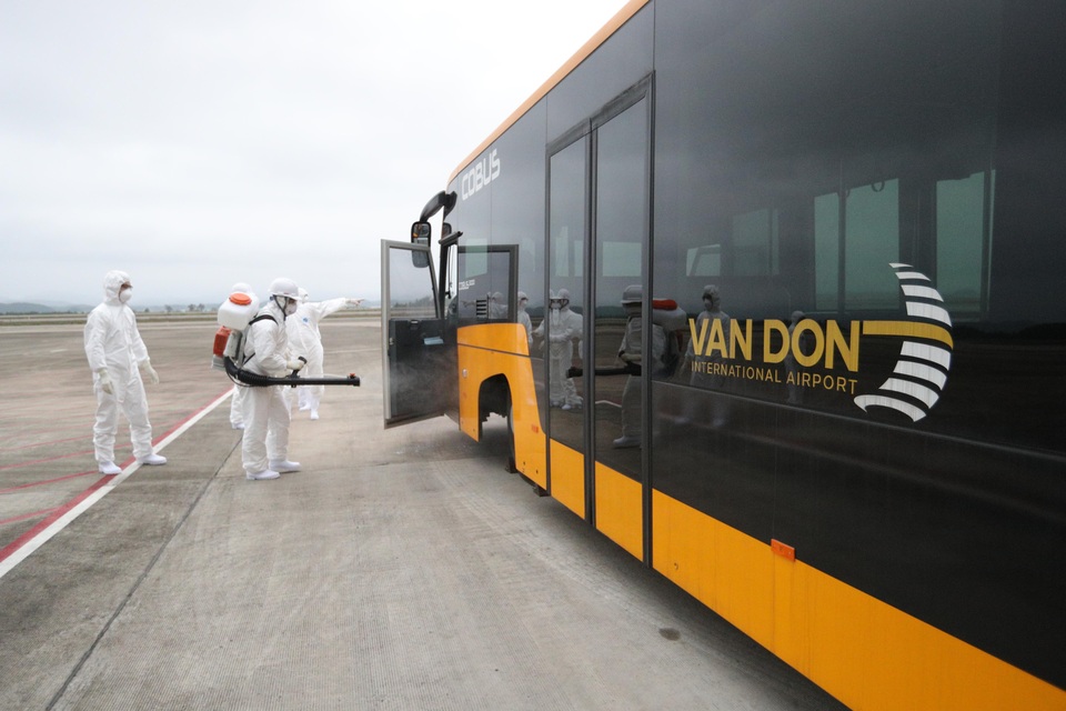 Chuyến bay giải cứu người Việt từ Vũ Hán - lời kể của đội hậu cần - 3 Chuyến bay giải cứu người Việt từ Vũ Hán - lời kể của đội hậu cần - 3