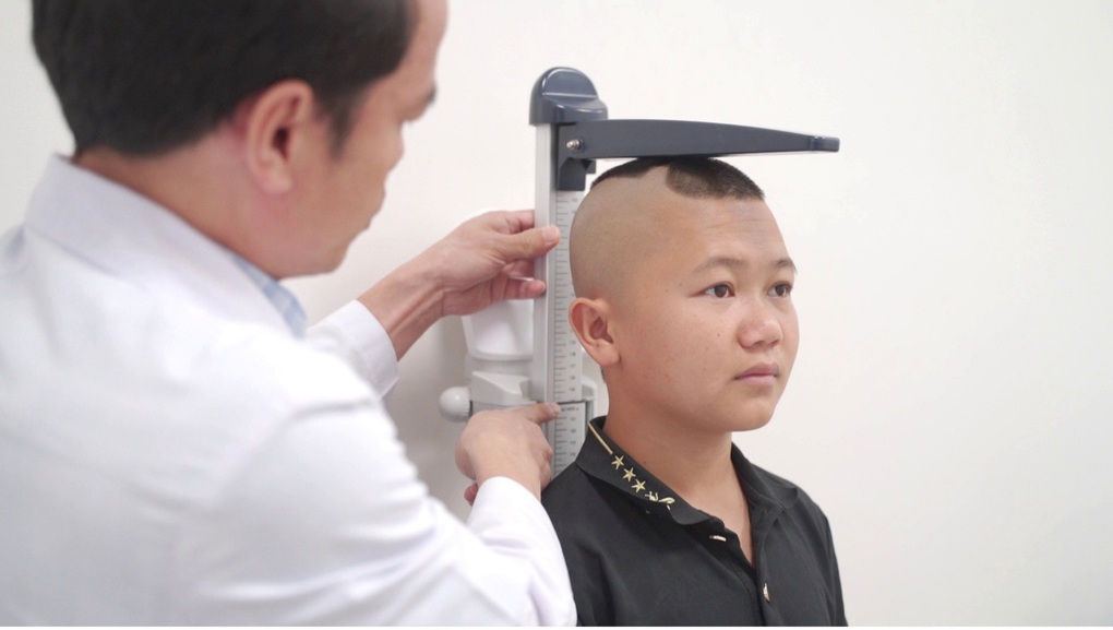 Căn bệnh khiến cơ thể nam giới “đóng băng” không thể dậy thì - 1