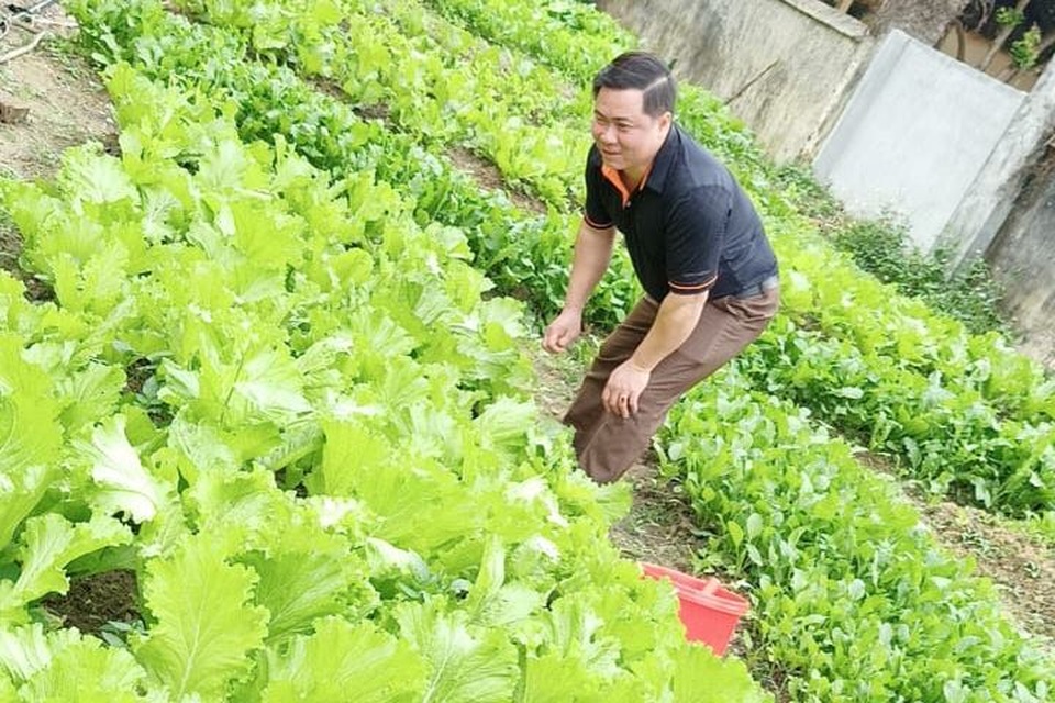 Cảm phục những người thầy dạy trẻ mầm non nơi miền núi - 3 Cảm phục những người thầy dạy trẻ mầm non nơi miền núi - 3