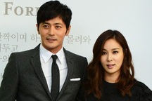 Vợ chồng Go So Young và Jang Dong Gun "tậu" penthouse đắt nhất Hàn Quốc
