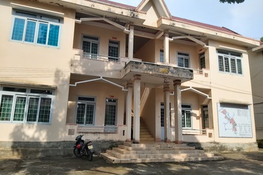 Chỉ huy trưởng quân sự phường nhận 100 triệu đồng "chạy" suất giáo viên