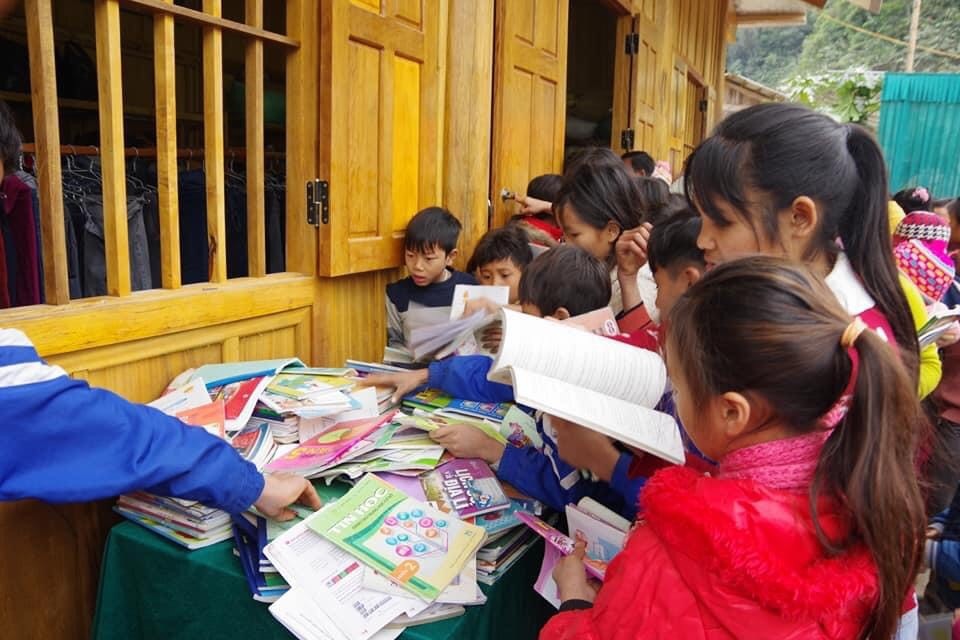 Ngôi nhà thiện nguyện Ai cần đến lấy, ai có sẻ chia - 11