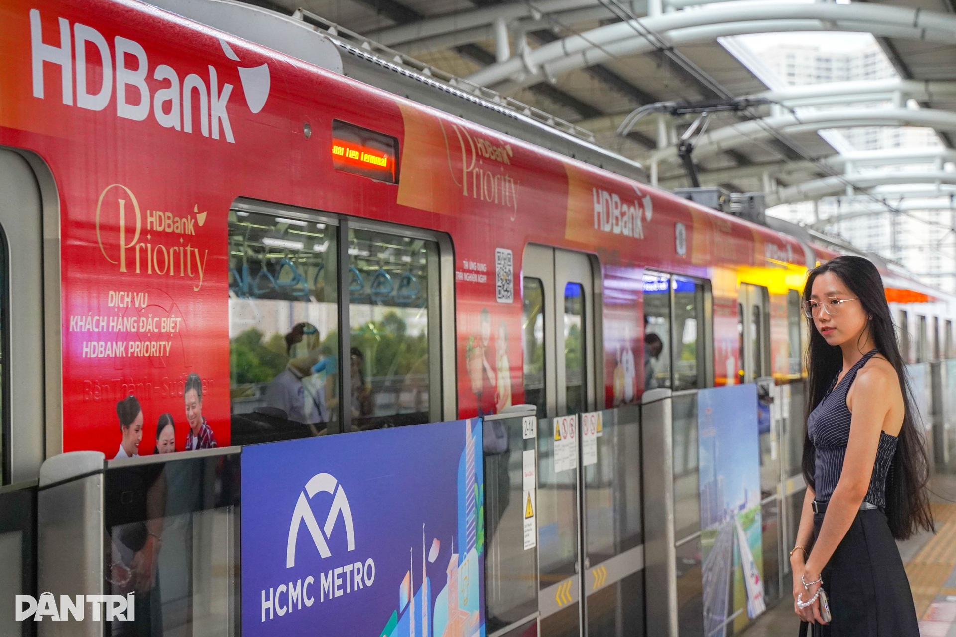 Metro Bến Thành - Suối Tiên ở TPHCM thành “điểm hẹn” hút khách dịp lễ Quốc khánh - 9