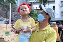 Ước mơ Tết nghẹn đắng của bệnh nhi ung thư 4 tuổi