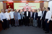 Xử bao nhiêu đại án, kỷ luật đủ cấp cán bộ cũng chỉ “chặt”… ngọn tham nhũng