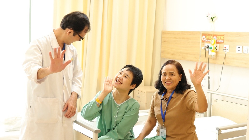 Lần đầu tiên người bệnh động kinh có cơ hội khỏi bệnh nhờ phương pháp phẫu thuật mới - 2 Lần đầu tiên người bệnh động kinh có cơ hội khỏi bệnh nhờ phương pháp phẫu thuật mới - 2