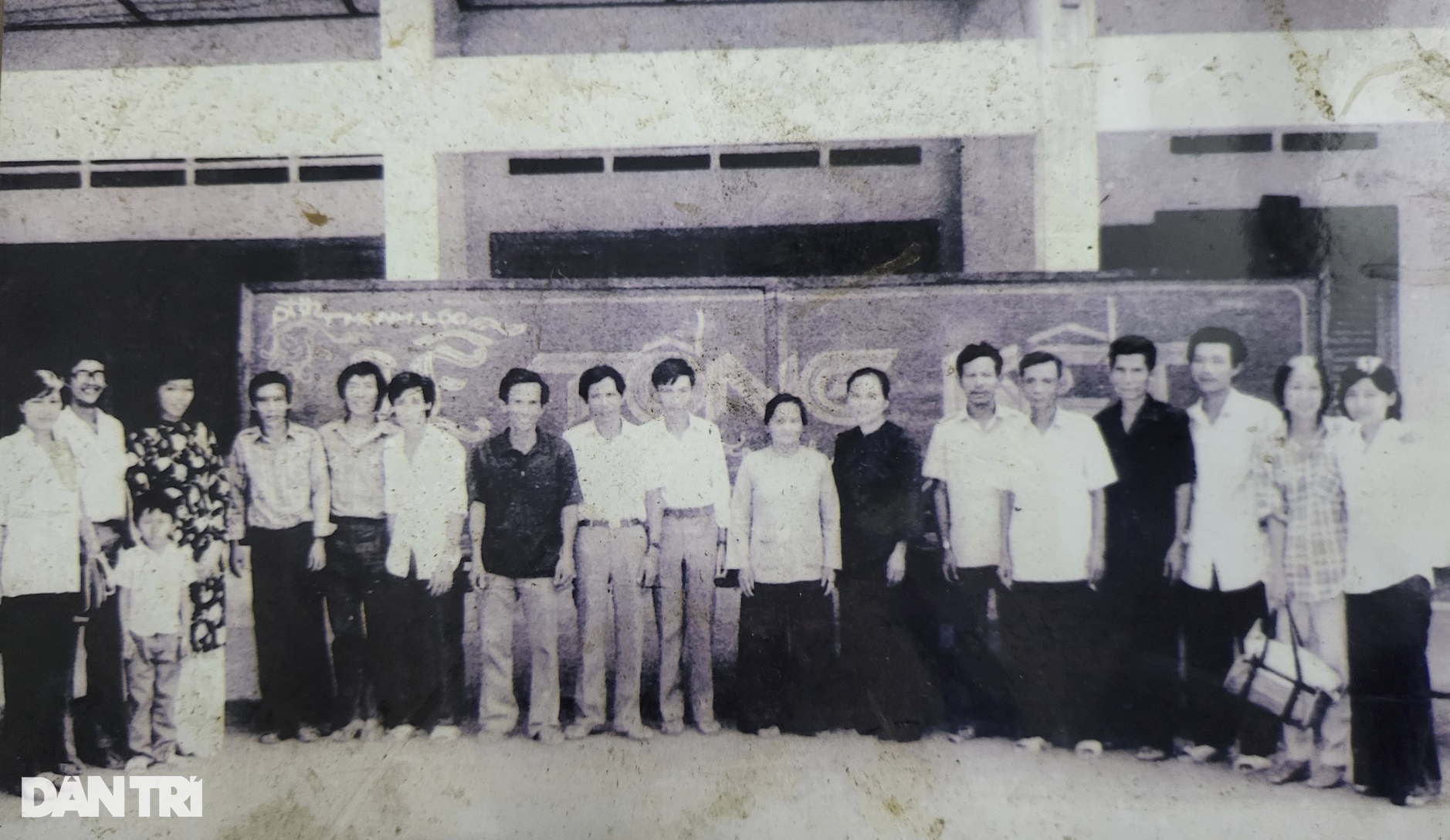 Hồi ức đặc biệt của thầy giáo dạy học ở TPHCM trước 30/4/1975 - 4 Hồi ức đặc biệt của thầy giáo dạy học ở TPHCM trước 30/4/1975 - 4