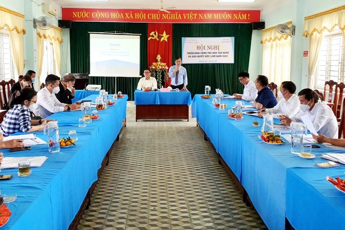 Tuyển hơn 1.000 lao động cho thị trường nước ngoài - 1 Tuyển hơn 1.000 lao động cho thị trường nước ngoài - 1