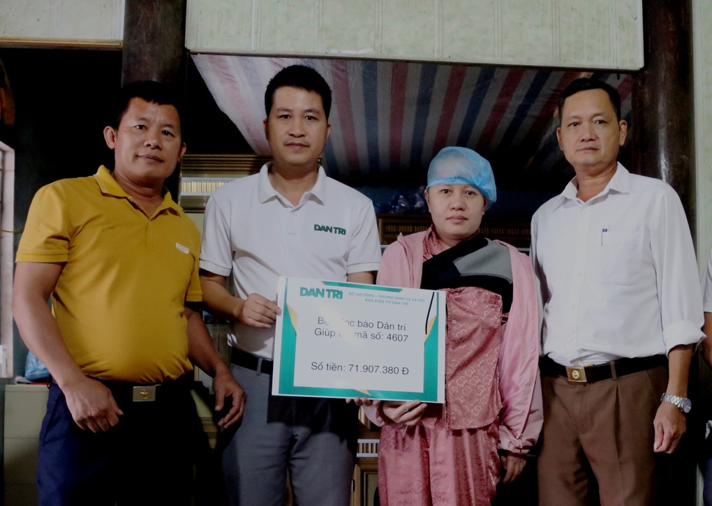 Cô giáo bị vỡ mạch máu não được giúp hơn 76 triệu đồng - 1 Cô giáo bị vỡ mạch máu não được giúp hơn 76 triệu đồng - 1
