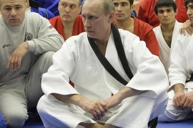 Tổng thống Putin "thách đấu" nữ nhà báo Mỹ trên sàn judo