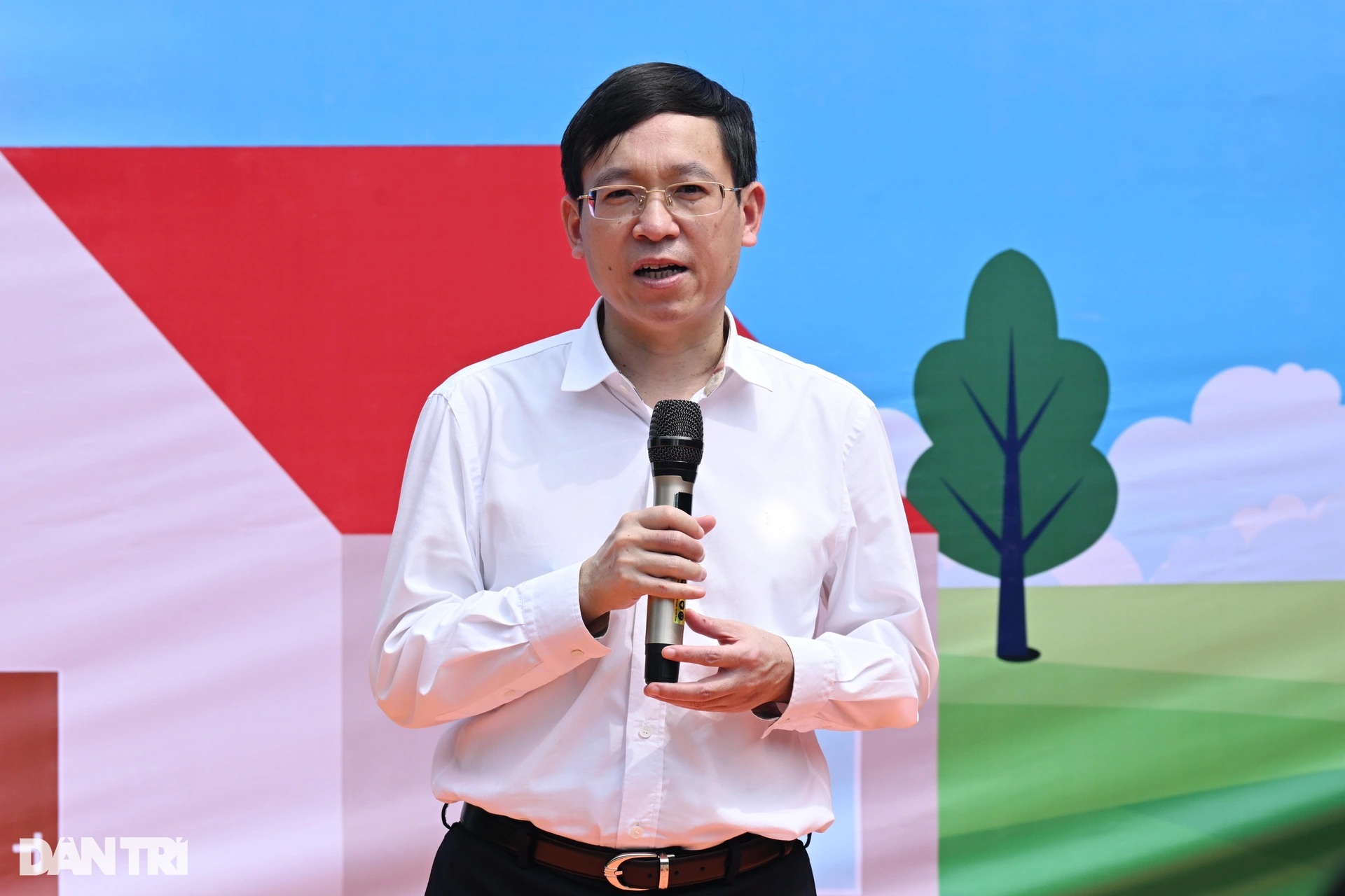 Báo Dân trí khởi công 13 ngôi nhà Nhân ái tại Yên Bái - 4 Báo Dân trí khởi công 13 ngôi nhà Nhân ái tại Yên Bái - 4