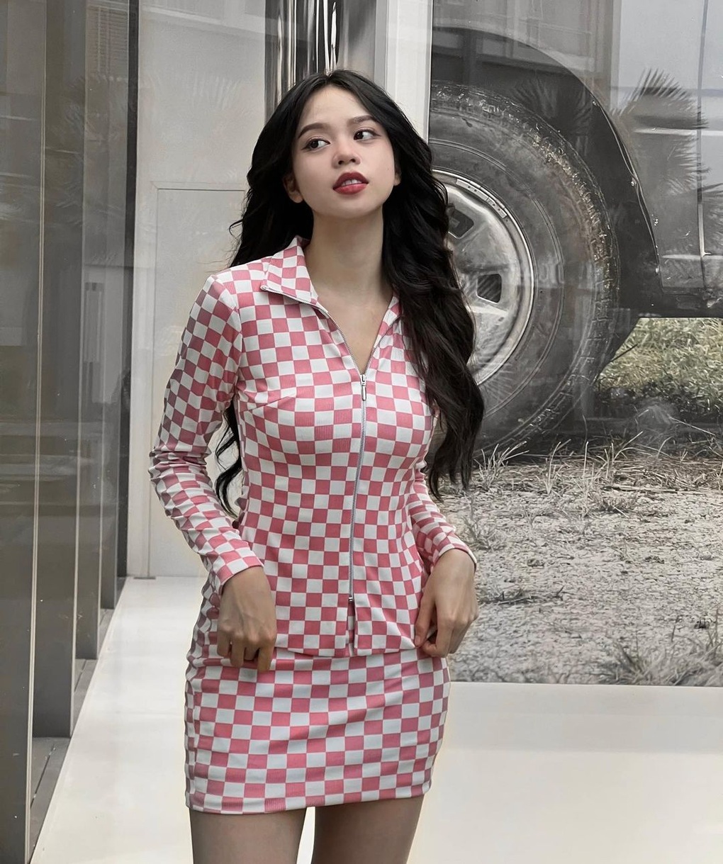 Đương kim Hoa hậu Việt Nam nói gì về sự thay đổi ngoại hình gây xôn xao? - 9 Đương kim Hoa hậu Việt Nam nói gì về sự thay đổi ngoại hình gây xôn xao? - 9