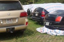 Rà soát việc quản lý xe mang biển ngoại giao, nước ngoài