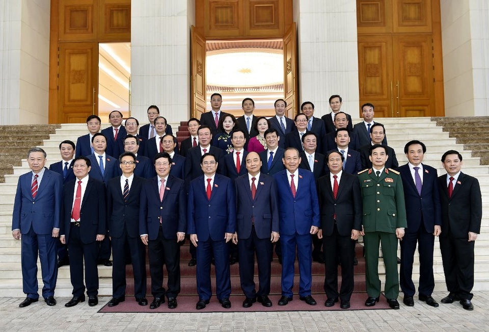 Tân Thủ tướng nhận bàn giao Chính phủ, công bố bổ nhiệm 14 nhân sự - 2 Tân Thủ tướng nhận bàn giao Chính phủ, công bố bổ nhiệm 14 nhân sự - 2