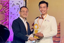 Nghệ sĩ trẻ Dương Minh Quý giành giải Vàng nghệ thuật quốc tế