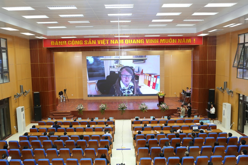 300 nhà khoa học thế giới và Việt Nam chia sẻ nghiên cứu về hạ tầng xanh - 1 300 nhà khoa học thế giới và Việt Nam chia sẻ nghiên cứu về hạ tầng xanh - 1