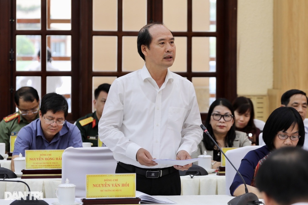Phó Thủ tướng Nguyễn Hòa Bình: Bố trí cán bộ cần căn cứ vào năng lực - 4 Phó Thủ tướng Nguyễn Hòa Bình: Bố trí cán bộ cần căn cứ vào năng lực - 4