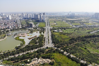 Ngắm tuyến đường 10 làn xe chưa được đặt tên tại Hà Nội