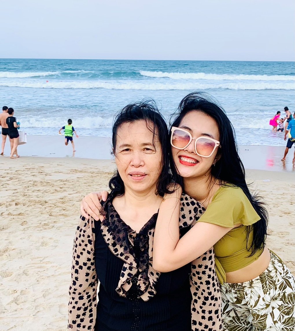 Thủ khoa Đại học Kinh tế quốc dân đi thi Hoa hậu Việt Nam - 7 Thủ khoa Đại học Kinh tế quốc dân đi thi Hoa hậu Việt Nam - 7