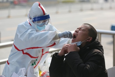 Nghiên cứu: Số ca mắc Covid-19 tại Trung Quốc có thể cao gấp 4 lần