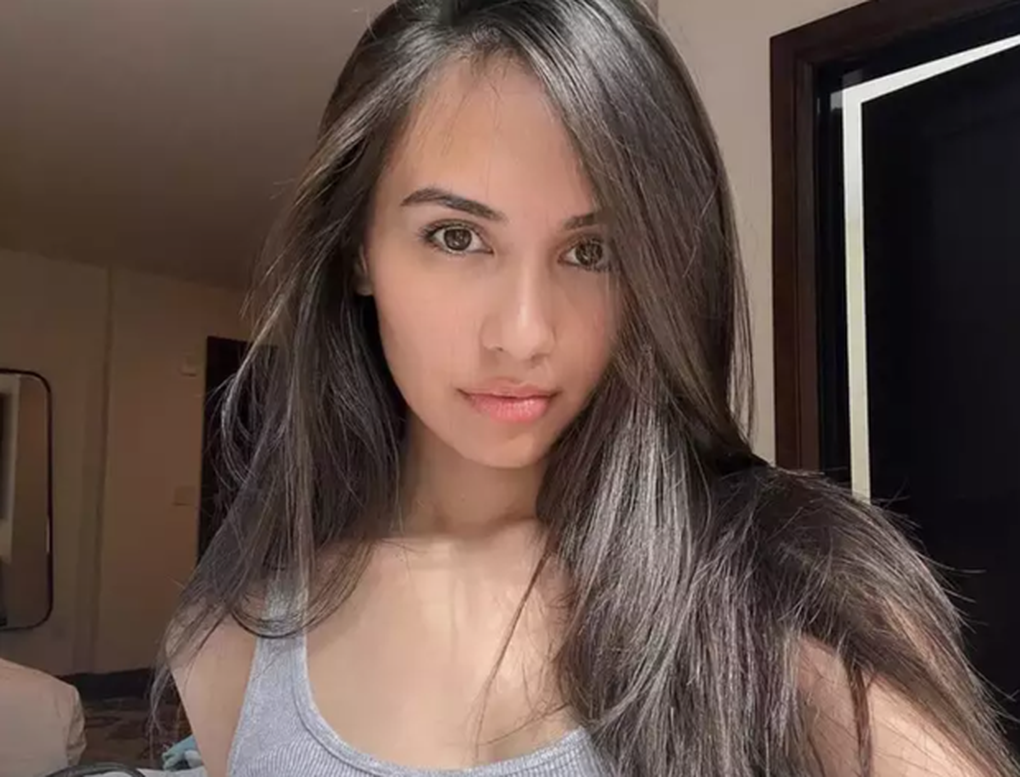 Hot girl Mỹ yêu hơn 1.000 chàng trai dù chưa từng gặp mặt - 1 Hot girl Mỹ yêu hơn 1.000 chàng trai dù chưa từng gặp mặt - 1