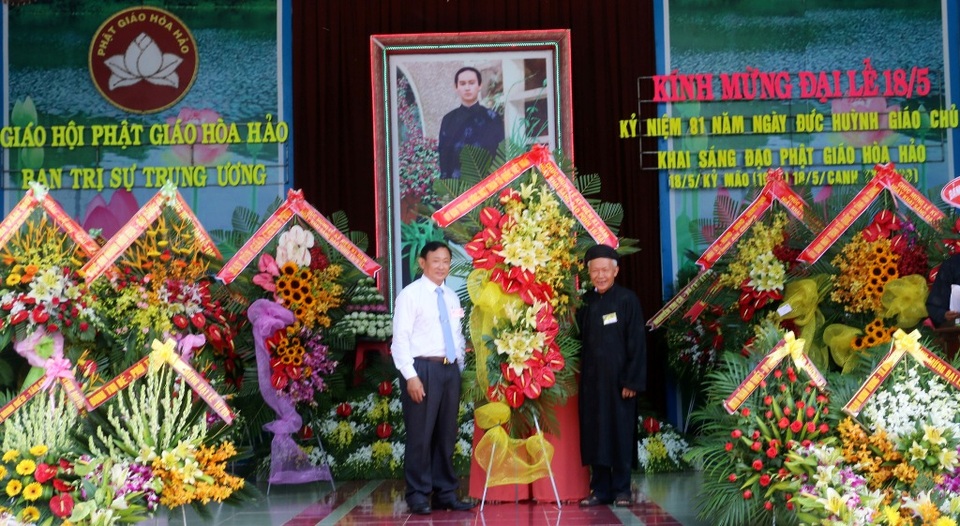 An Giang kỷ niệm 81 năm ngày khai sáng đạo Phật giáo Hòa Hảo - 3 An Giang kỷ niệm 81 năm ngày khai sáng đạo Phật giáo Hòa Hảo - 3