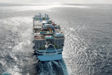 Bên trong căn phòng gần nửa tỷ đồng/đêm trên du thuyền xa hoa nhất thế giới