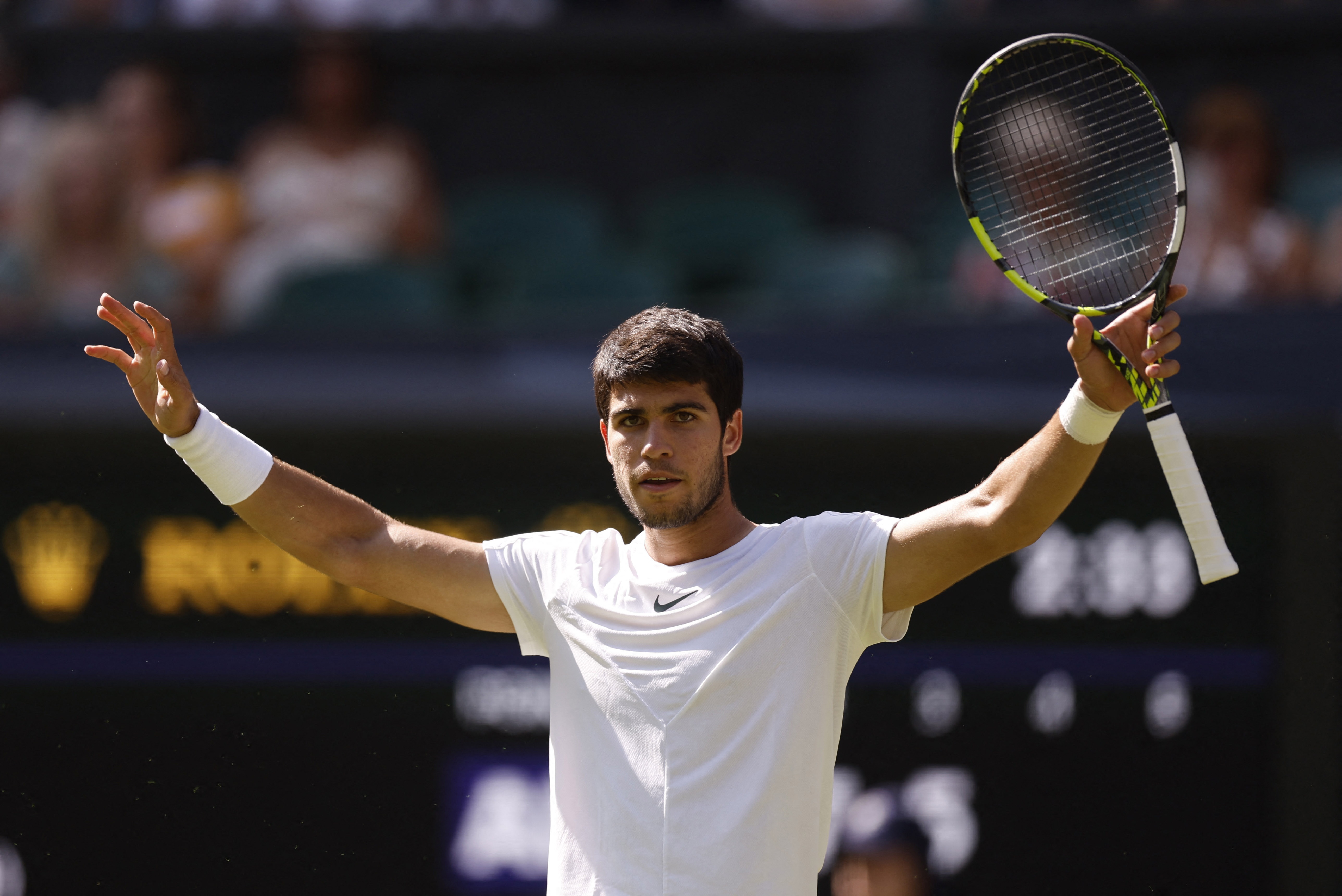 Chuyên gia: "Alcaraz mạnh nhất, Djokovic khó thành công ở Australian Open"