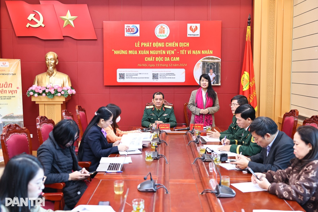 Phát động chiến dịch Tết vì người bị ảnh hưởng chất độc da cam - 1 Phát động chiến dịch Tết vì người bị ảnh hưởng chất độc da cam - 1