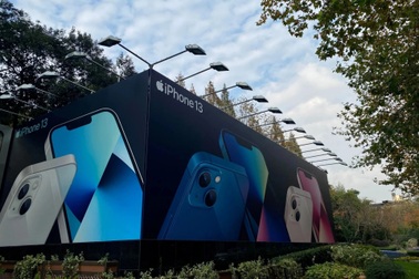 Đối tác Apple ráo riết tuyển dụng lao động sản xuất iPhone 14