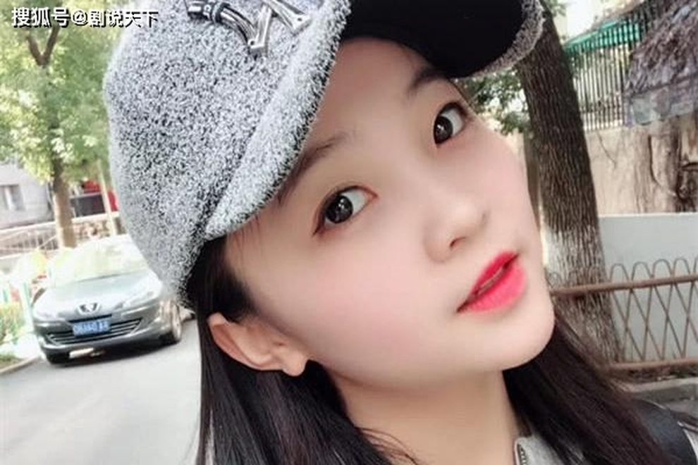 Xôn xao nghi vấn bé gái Olympic lần đầu công khai bạn trai - 5