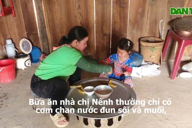 Mẹ nghèo bất hạnh níu sự sống vì con