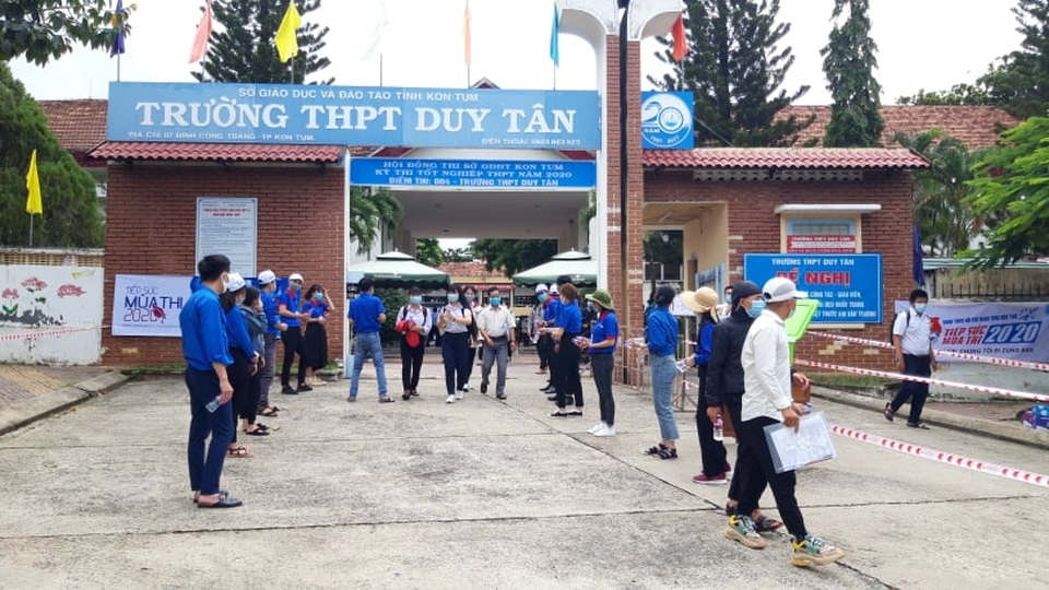 Thí sinh cả nước nói gì về đề nghị luận văn học gây hứng thú? - 21 Thí sinh cả nước nói gì về đề nghị luận văn học gây hứng thú? - 21