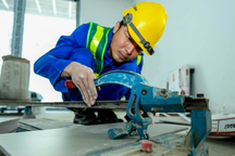 Kỹ sư xây dựng cần làm gì để có lương 2.000 USD?