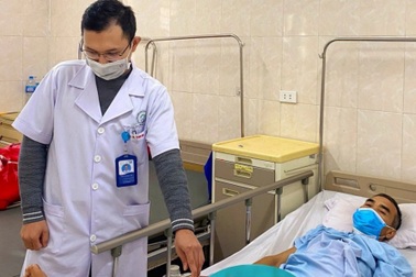 Lao động 55 tuổi bị đứt lìa cẳng chân do máy cắt cỏ