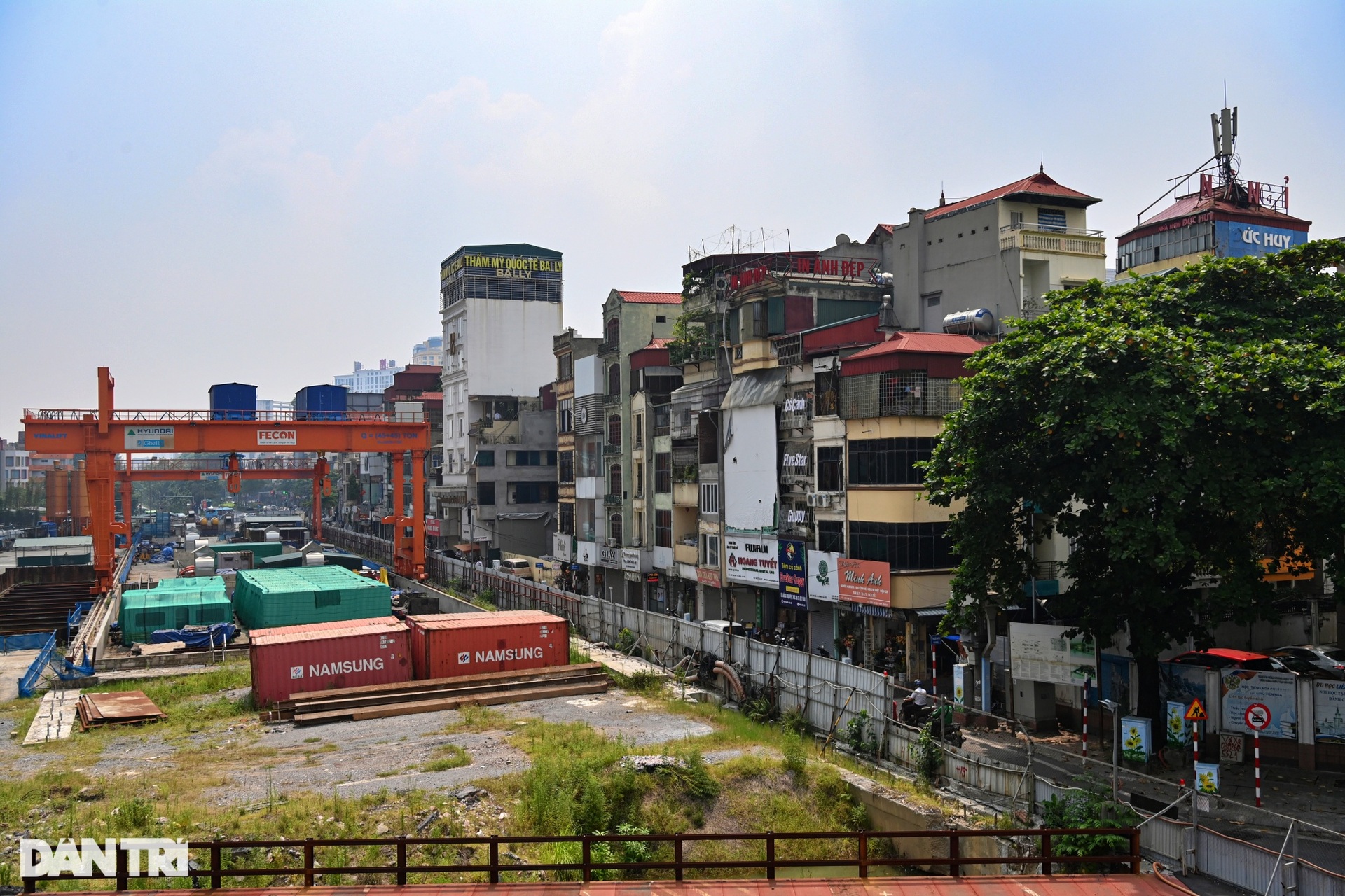 Dân nơm nớp sợ khi sống trong nhà nứt toác cạnh metro ngầm Nhổn - ga HN - 15 Dân nơm nớp sợ khi sống trong nhà nứt toác cạnh metro ngầm Nhổn - ga HN - 15