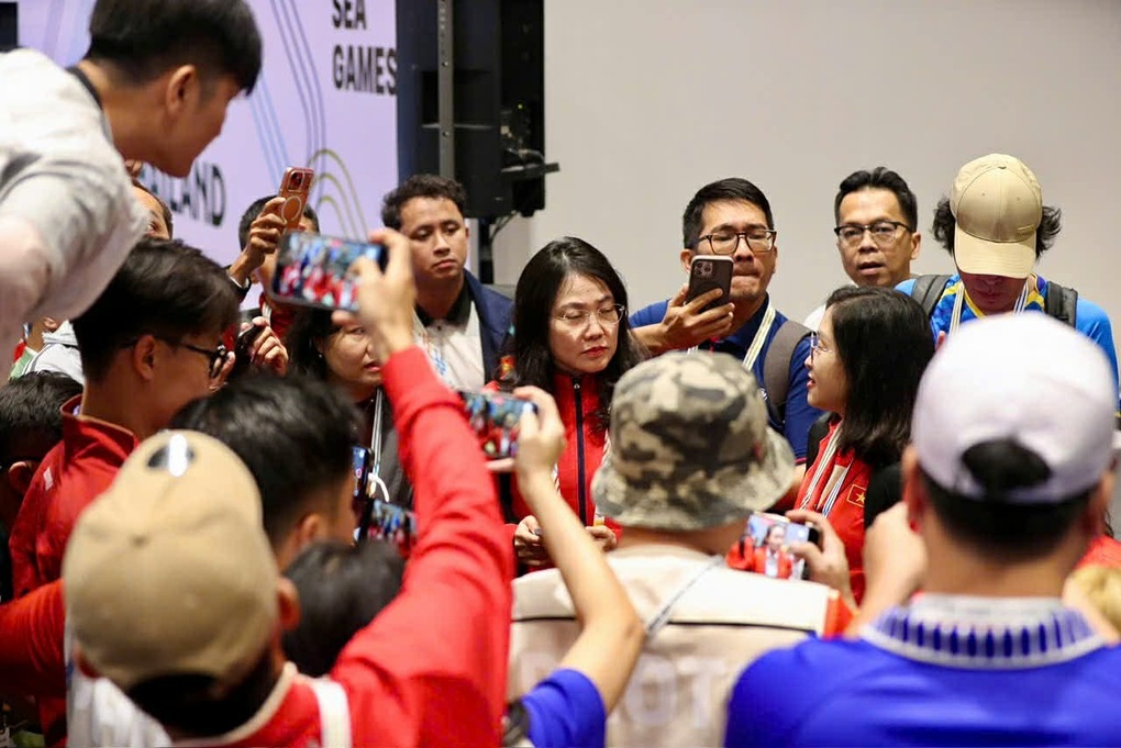 ក្រុមតេក្វាន់ដូវៀតណាមប្តឹងអាជ្ញាកណ្តាលទាមទារយកមេដាយមាសស៊ីហ្គេមវិញ - ៤ Taekwondo Việt Nam kiện trọng tài để đòi lại HCV SEA Games - 4