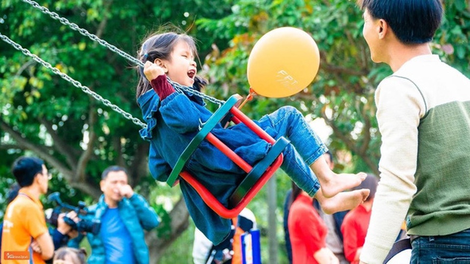 FPT Telecom và hành trình xây ước mơ tuổi thơ cho trẻ em Việt Nam - 1 FPT Telecom và hành trình xây ước mơ tuổi thơ cho trẻ em Việt Nam - 1