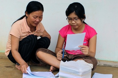 Chông chênh giấc mơ của nữ sinh đỗ 2 trường ĐH bị bệnh thận nặng