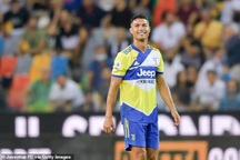 C.Ronaldo dứt tình với Juventus, muốn ra đi ngay lập tức