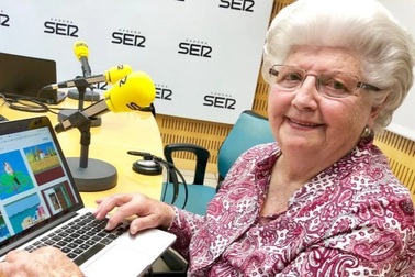 Cụ bà 91 tuổi vẽ tranh tuyệt đẹp bằng Paint trên Windows