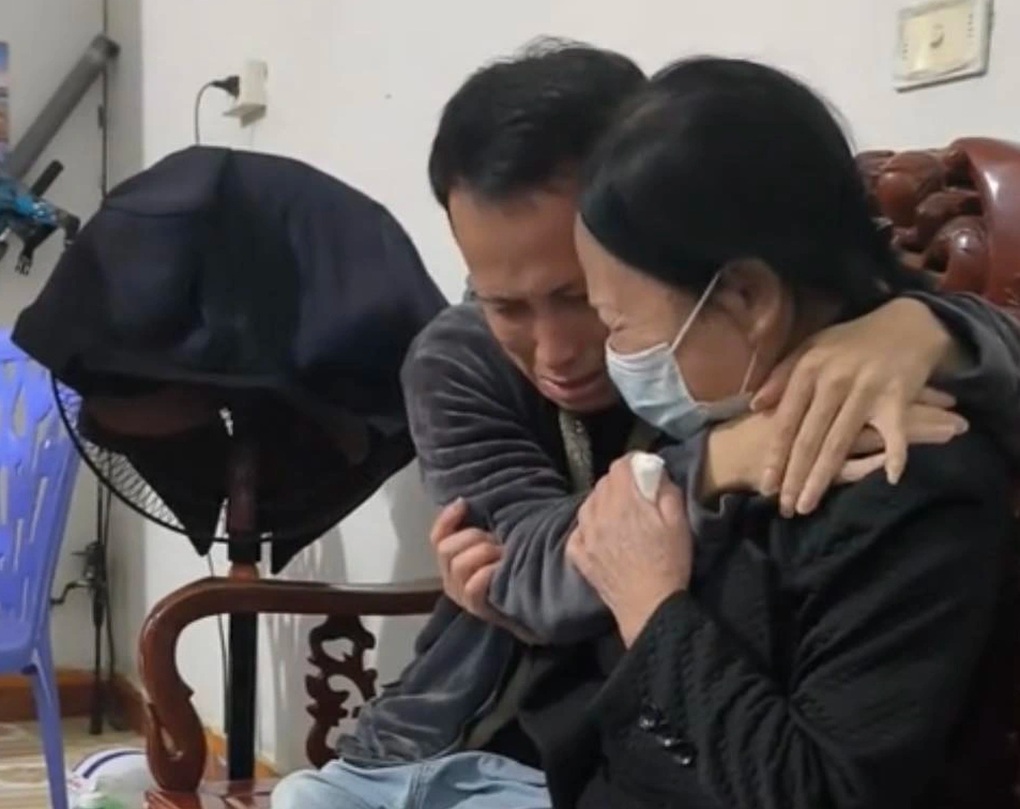 Nhờ xem video trên mạng tìm được con mất tích: Vỡ òa ngày gặp lại sau 31 năm - 1