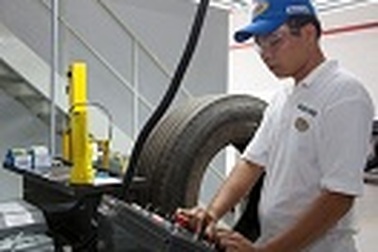 Lựa chọn mới từ lốp dán Bridgestone Bandag