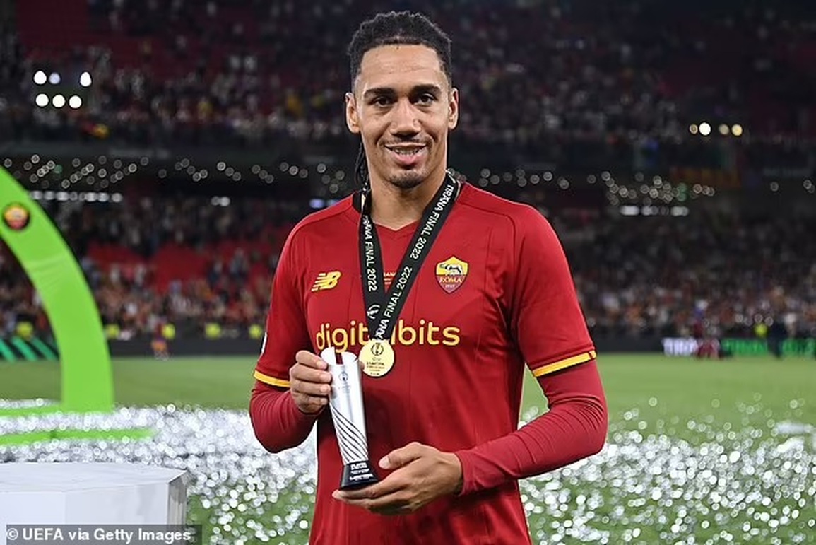 Người cũ của Man Utd được ca ngợi hết lời khi giúp HLV Mourinho lập kỳ tích - 1 Người cũ của Man Utd được ca ngợi hết lời khi giúp HLV Mourinho lập kỳ tích - 1