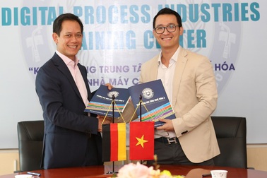 Qua rồi thời học thực hành trên giấy vở và bút chép