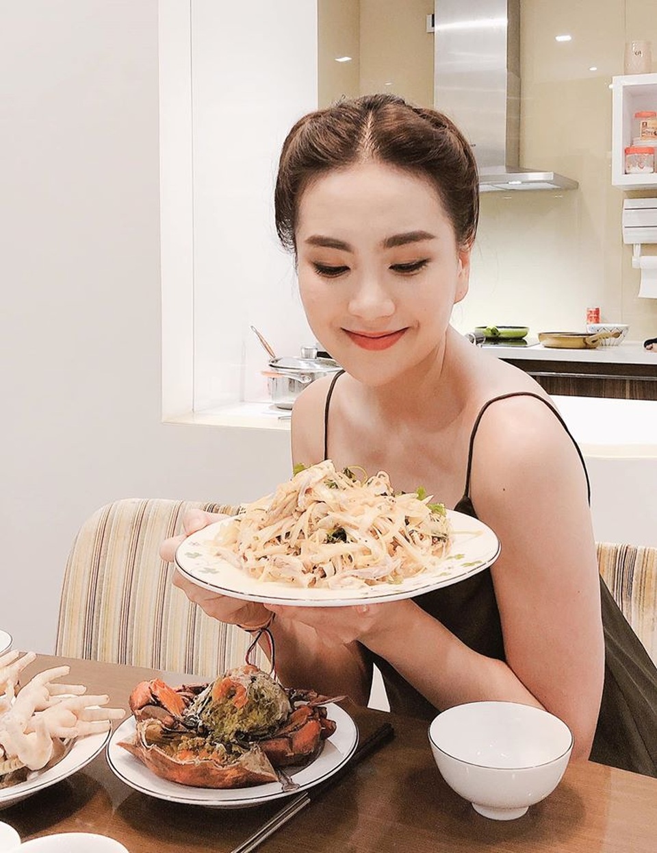 BTV Mai Ngọc tiết lộ góc “giá trị nhất” trong căn hộ của hai vợ chồng - 11 BTV Mai Ngọc tiết lộ góc “giá trị nhất” trong căn hộ của hai vợ chồng - 11