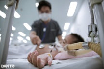 Hà Nội: Hơn 1200 trẻ vào viện vì tay chân miệng, cảnh báo virus độc lực cao